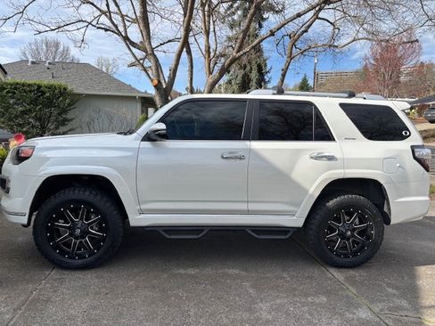 Used 2021 Toyota 4Runner Limited image 1