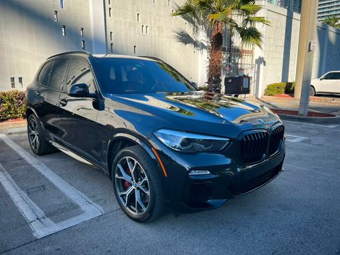 Used 2021 BMW X5 M50i w/ Premium Package AWD/4WD image 5