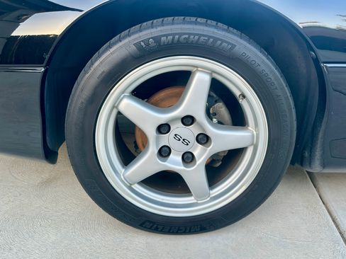 Used 1996 Chevrolet Camaro Z28 RWD image 13