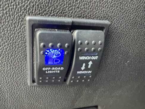 Used 2018 Chevrolet Colorado ZR2 image 8