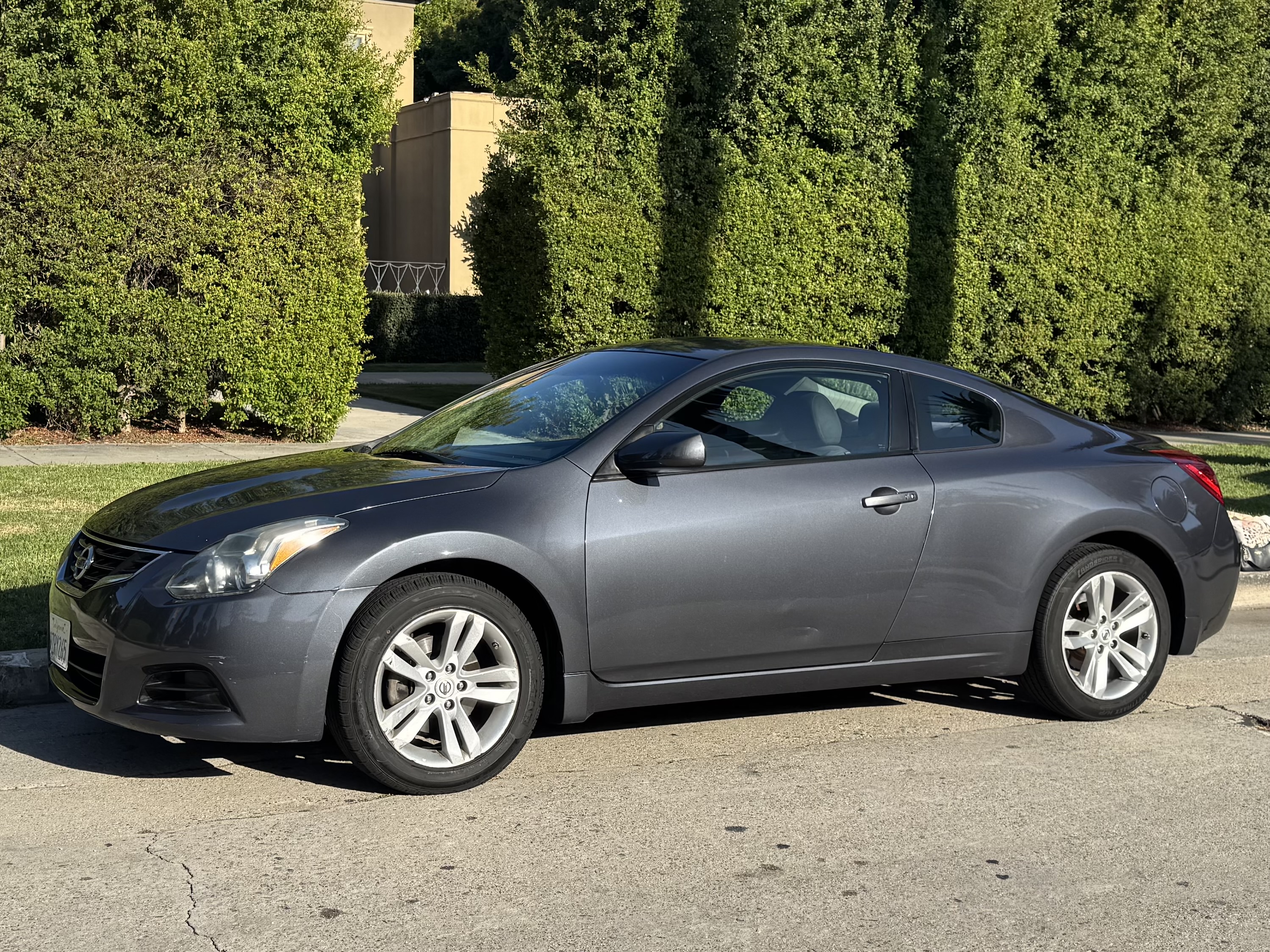 Used 2012 Nissan Altima 2.5 S w/ Convenience Pkg FWD image 1