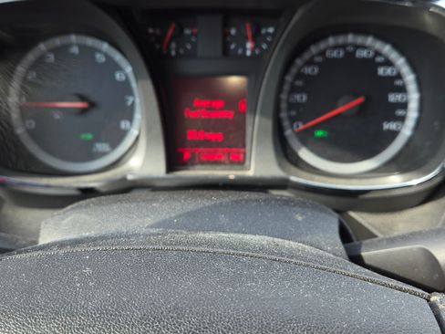 Used 2011 GMC Terrain SLT image 9