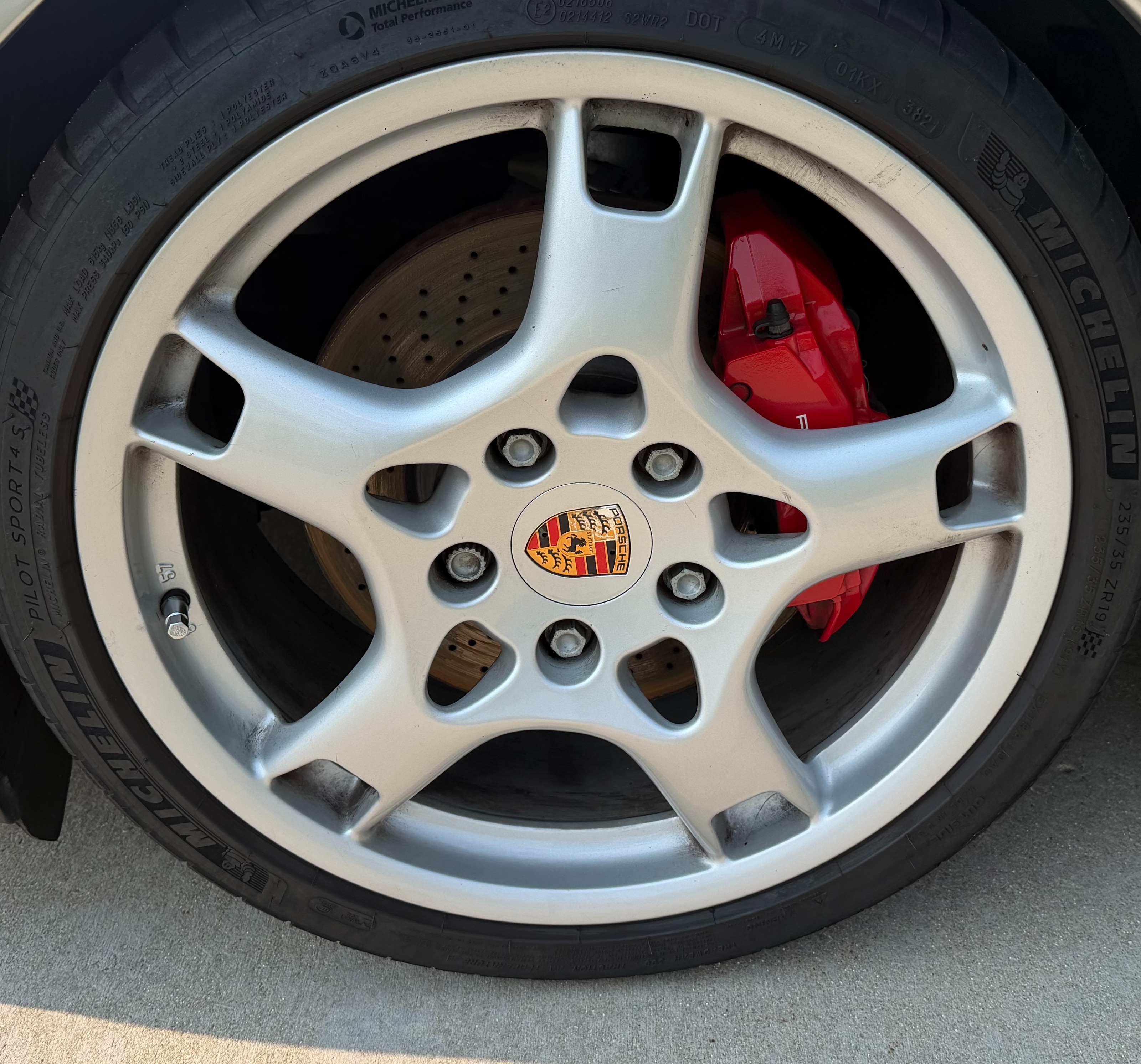 Used 2005 Porsche 911 Carrera S RWD image 12