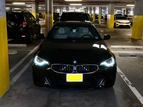 Used 2023 BMW 230i Coupe w/ Premium Package RWD image 30