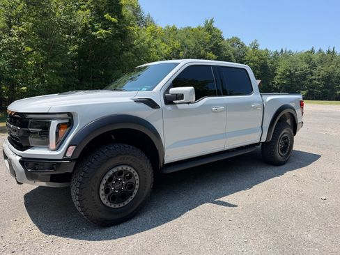 Used 2025 Ford F150 Raptor AWD/4WD image 1