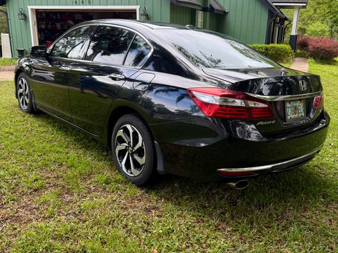 Used 2016 Honda Accord EX-L image 8
