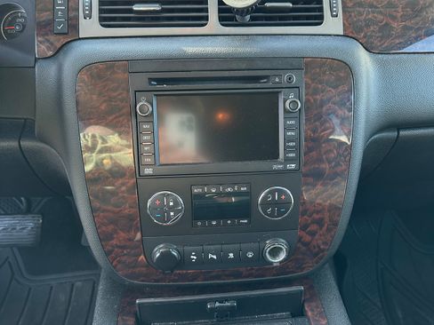 Used 2008 GMC Yukon XL Denali image 13