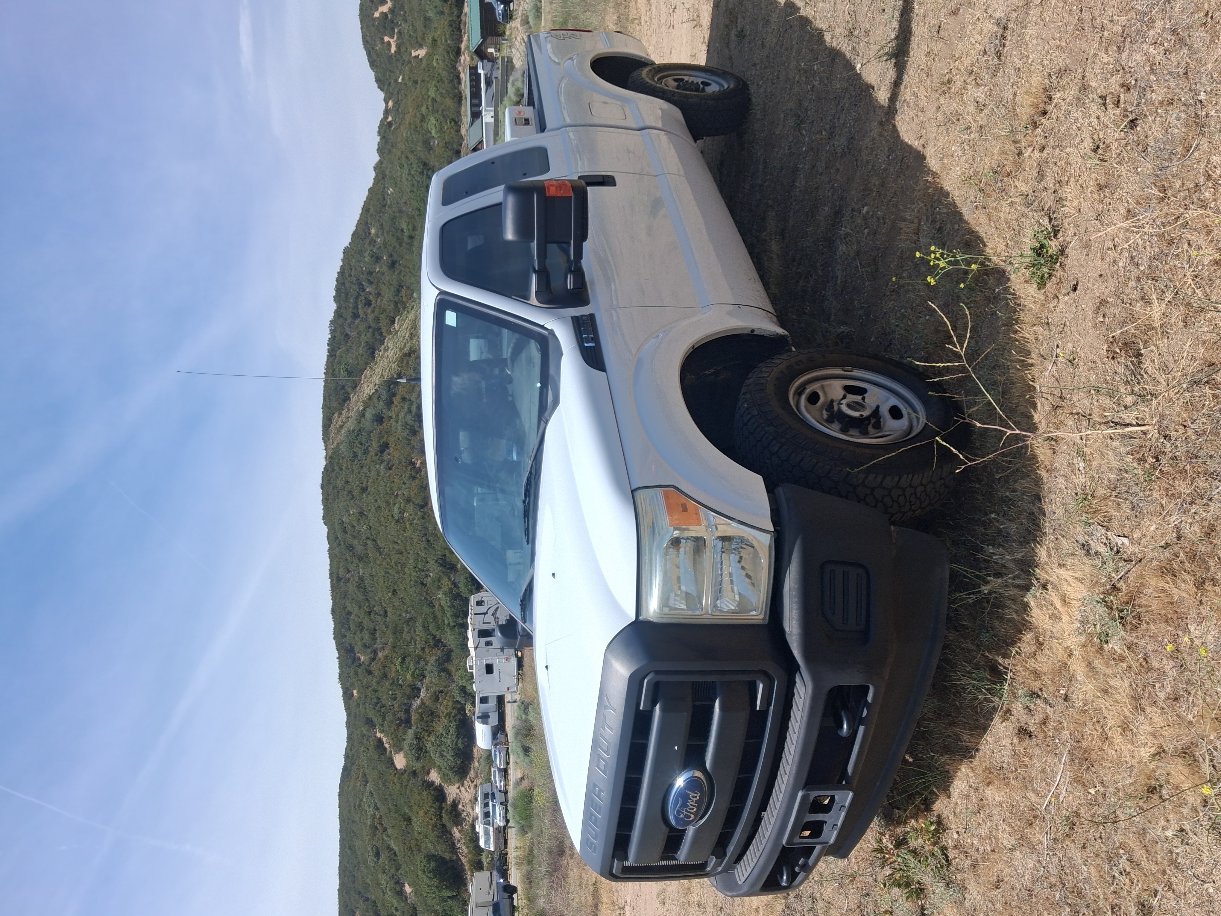 Used 2014 Ford F250 XL w/ Power Equipment Group AWD/4WD image 2