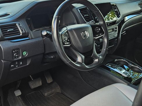 Used 2019 Honda Passport Touring image 6