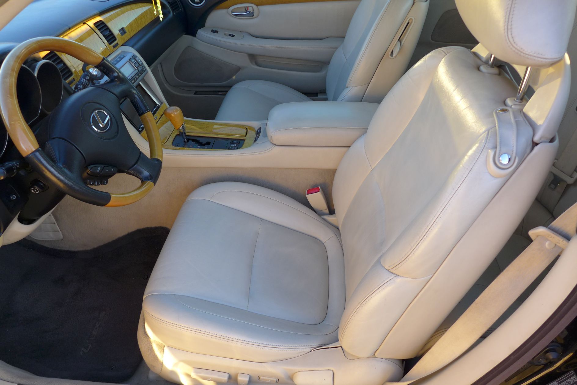 Used 2003 Lexus SC 430 Convertible RWD image 11