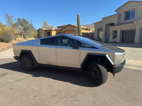 Used 2025 Tesla Cybertruck Cyberbeast image 4