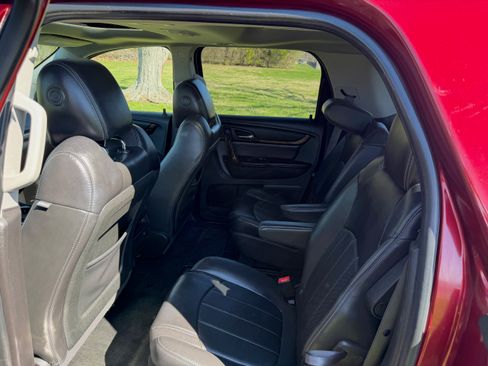 Used 2015 GMC Acadia Denali image 8