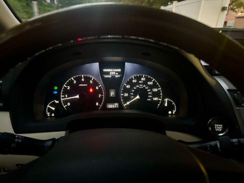 Used 2010 Lexus RX 350 2WD image 12