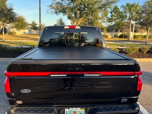 Used 2023 Ford F150 Lightning Lariat w/ Equipment Group 511A High image 5