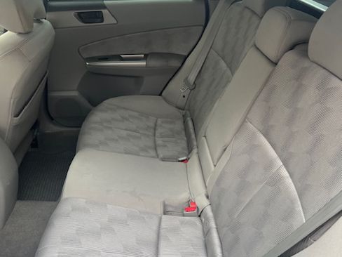 Used 2009 Subaru Forester 2.5X image 4