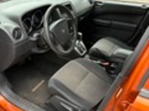 Used 2011 Dodge Caliber Mainstreet image 5
