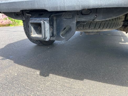 Used 2018 Toyota Tacoma TRD Sport image 29