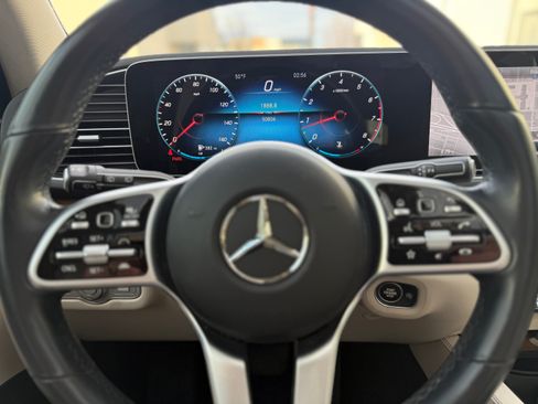 Used 2022 Mercedes-Benz GLE 350 4MATIC image 15