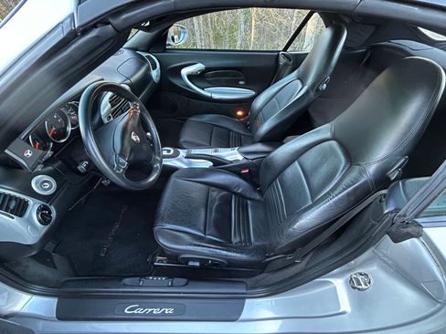 Used 2001 Porsche 911 Cabriolet image 12