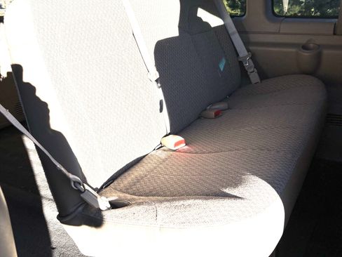 Used 2008 GMC Savana 1500 AWD Passenger w/ LT Preferred Equipment Group image 11