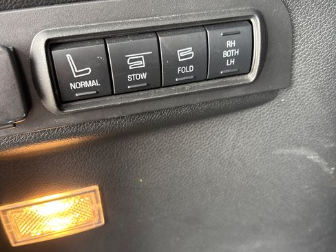 Used 2017 Ford Explorer Sport w/ Equipment Group 401A image 13