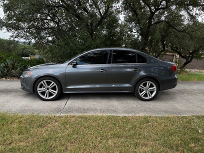Used 2013 Volkswagen Jetta SEL