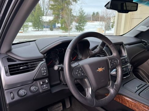 Used 2017 Chevrolet Tahoe Premier image 12