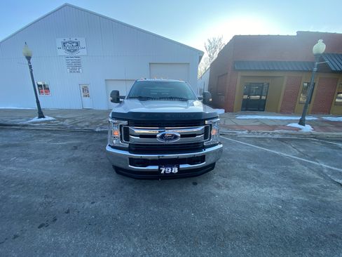 Used 2019 Ford F350 XL w/ STX Appearance Package image 9