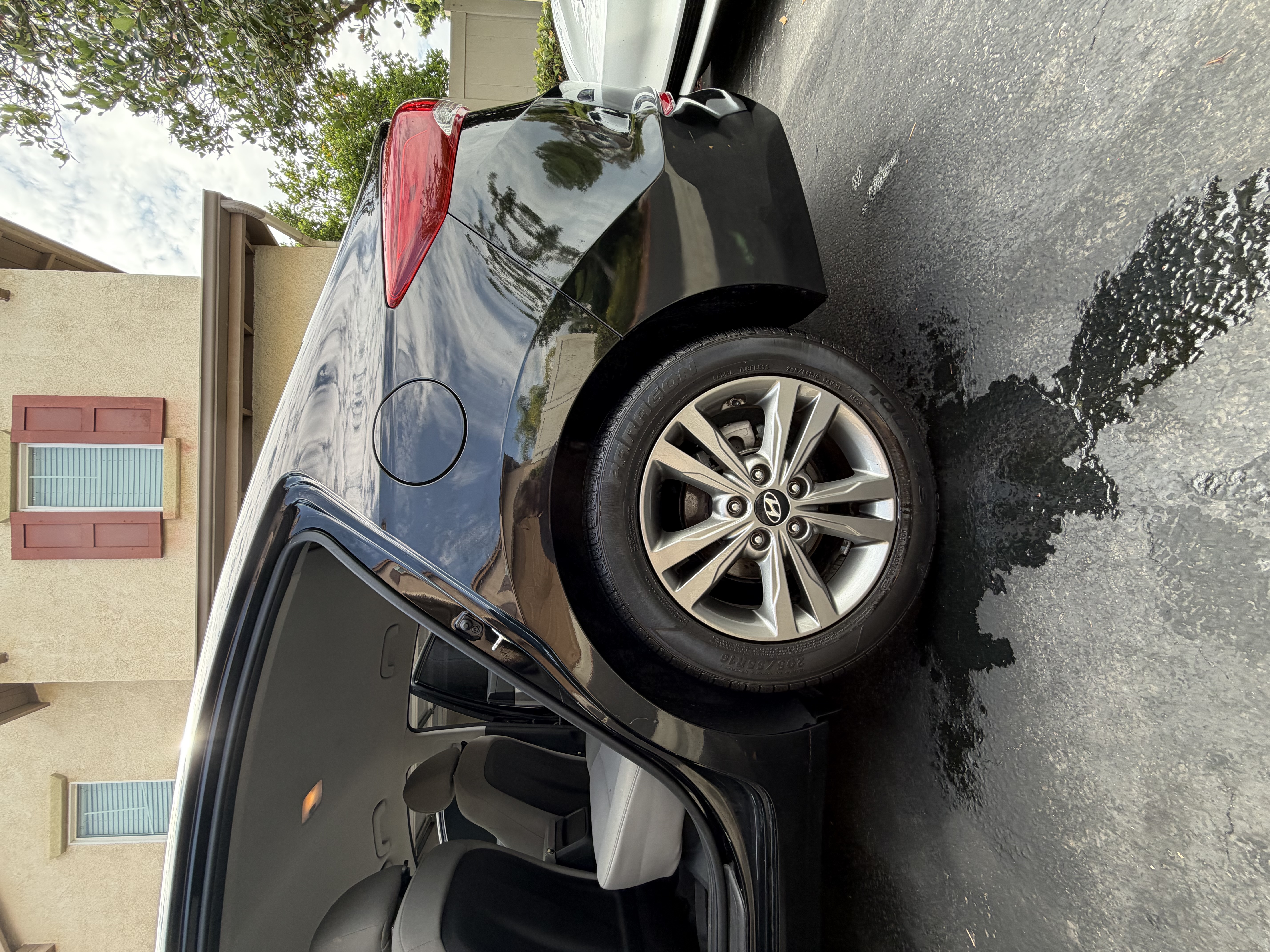 Used 2018 Hyundai Elantra SEL FWD image 12