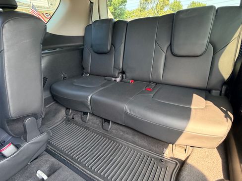 Used 2020 Nissan Armada Platinum AWD/4WD image 10