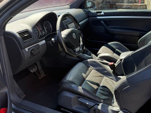 Used 2008 Volkswagen R32 image 11