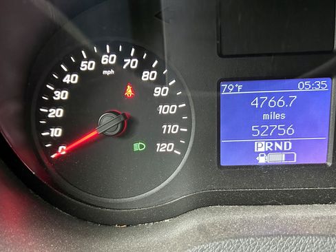 Used 2021 Mercedes-Benz Sprinter 1500 image 6