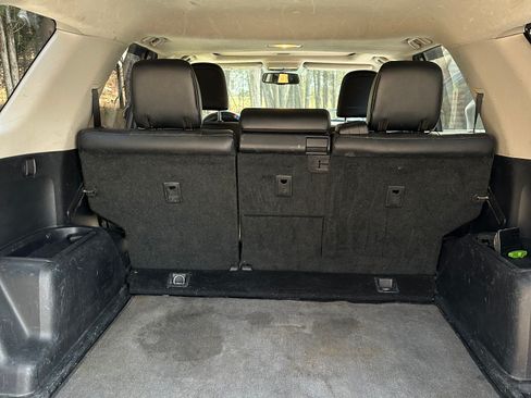 Used 2014 Toyota 4Runner Limited image 11