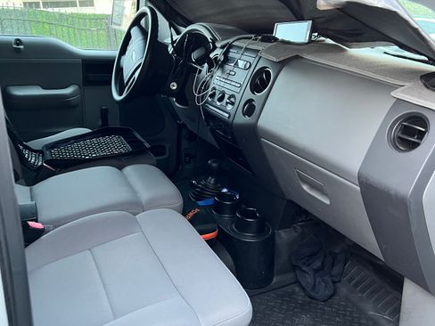 Used 2006 Ford F150 XLT image 8