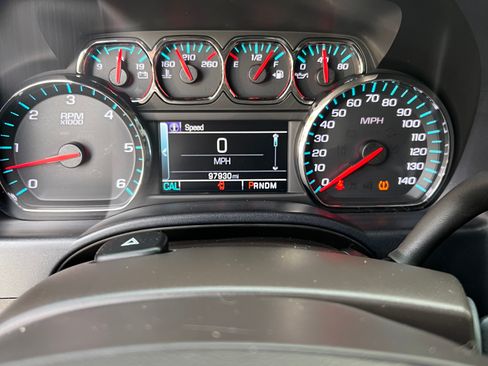 Used 2015 Chevrolet Silverado 1500 LTZ w/ Texas Edition, 1LZ Trim image 9