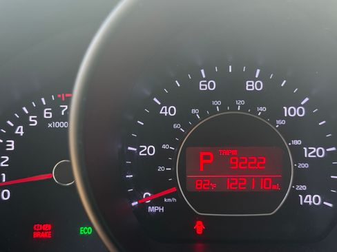Used 2016 Kia Soul + w/ Designer's Package FWD image 10