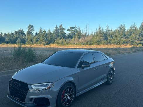 Used 2020 Audi RS 3 w/ Navigation Package AWD/4WD image 8