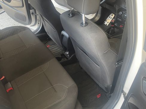Used 2016 Ford Fiesta ST FWD image 21