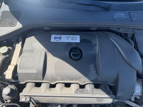 Used 2011 Volvo S60 T6 image 20