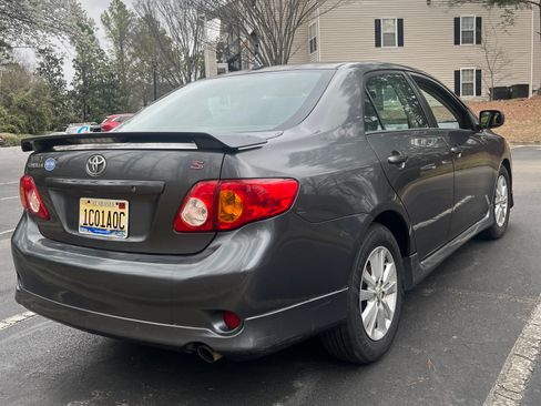 Used 2010 Toyota Corolla S image 5