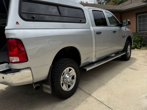 Used 2017 RAM 2500 Tradesman w/ Chrome Appearance Group AWD/4WD image 21