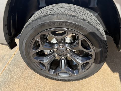 Used 2022 RAM 1500 Limited image 14