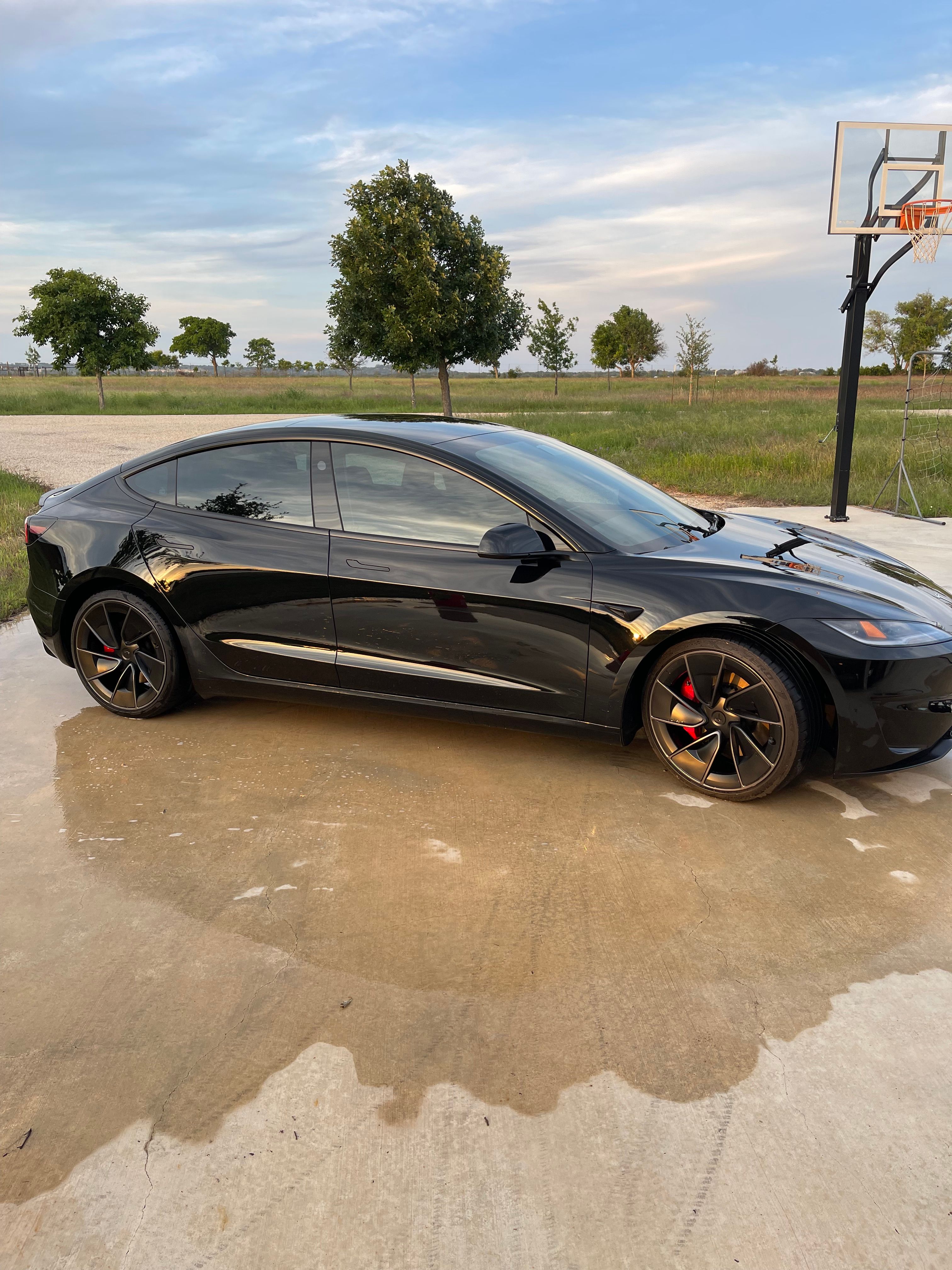 Used 2024 Tesla Model 3 Performance AWD/4WD image 10