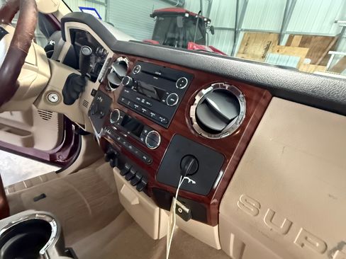 Used 2009 Ford F250 King Ranch AWD/4WD image 10