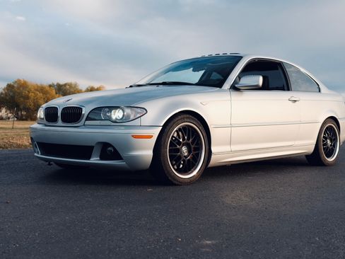 Used 2004 BMW 330Ci 330Ci Coupe 2D image 1