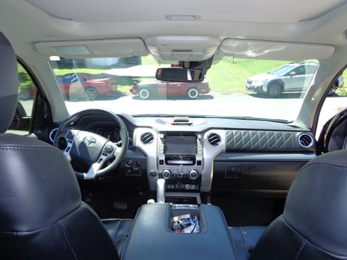 Used 2020 Toyota Tundra Platinum AWD/4WD image 23