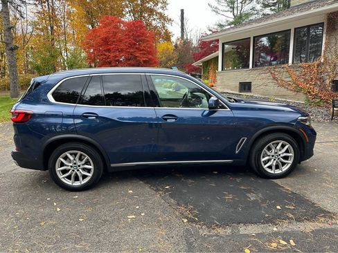 Used 2022 BMW X5 xDrive40i w/ Premium Package image 6