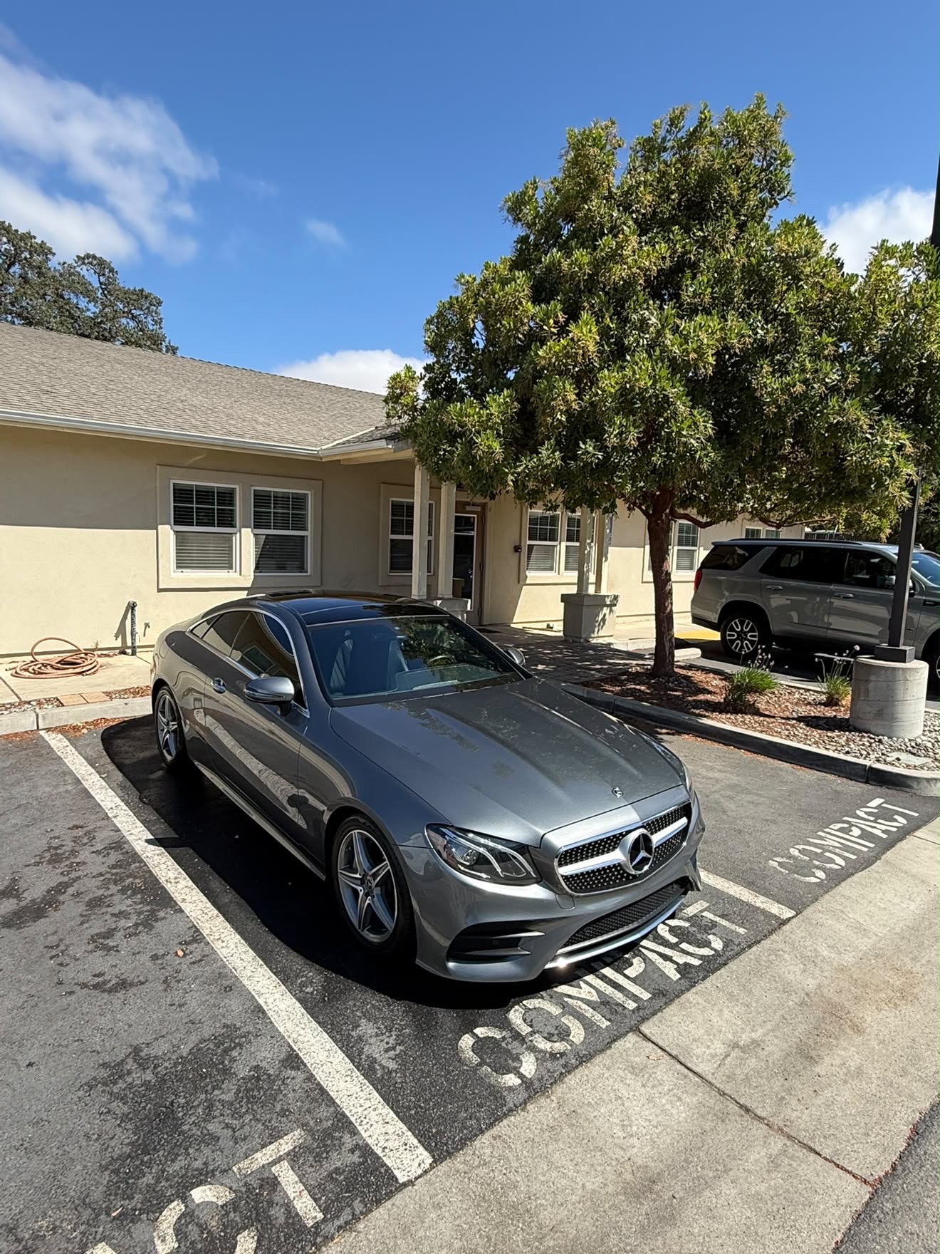 Used 2018 Mercedes-Benz E 400 Coupe image 9