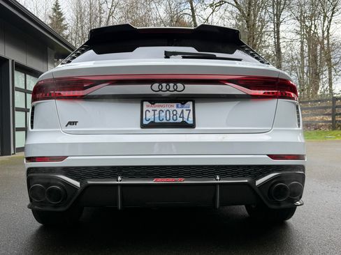Used 2021 Audi RS Q8 w/ Carbon Optic Package image 12