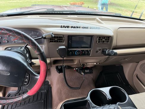 Used 2000 Ford F250 2WD SuperCab Super Duty image 11